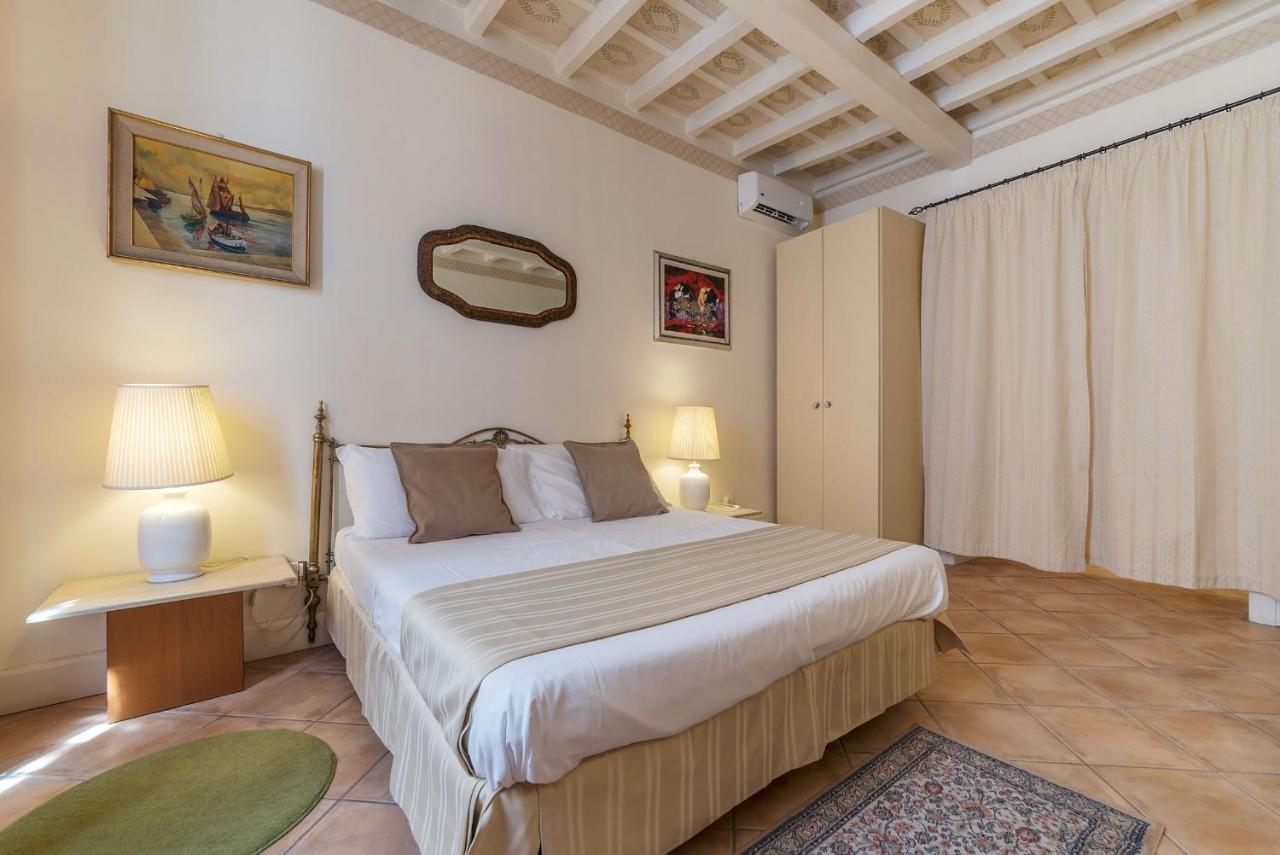 Fontanella Borghese Apartment - Fromhometoרומא מראה חיצוני תמונה